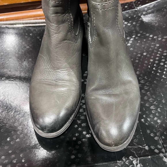 Over the knee Boots - Picture 7 of 13